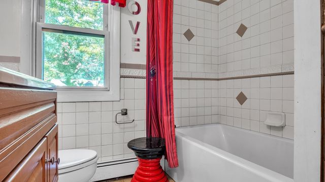 11 Rodwell St, Brockton, MA 02302
