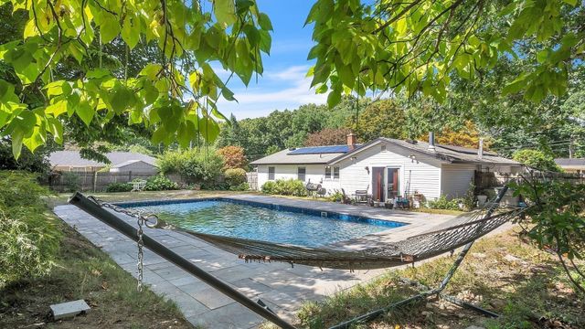 11 Rodwell St, Brockton, MA 02302