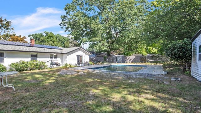 11 Rodwell St, Brockton, MA 02302