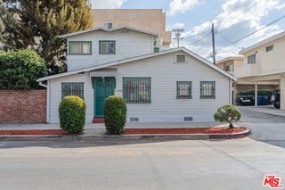 11924 Rochester Avenue, Los Angeles, CA 90025