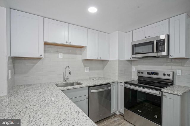 1155 GOLDEN POND CT, Voorhees, NJ 08043