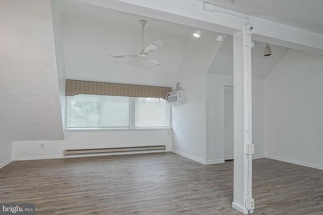 1155 GOLDEN POND CT, Voorhees, NJ 08043