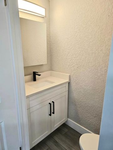 1102 E Jeffery Street, Boca Raton, FL 33487