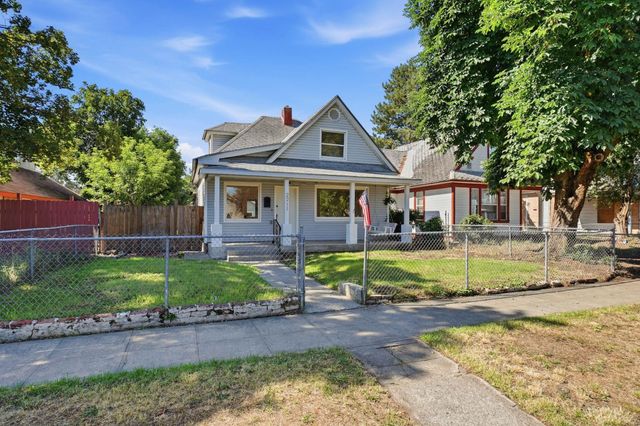 2211 W Gardner Ave, Spokane, WA 99201