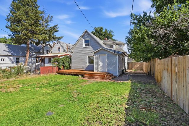 2211 W Gardner Ave, Spokane, WA 99201