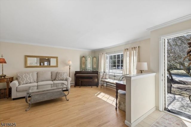 629 Pulis Ave, Mahwah Twp., NJ 07430