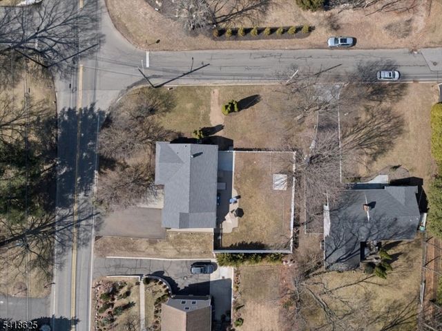 629 Pulis Ave, Mahwah Twp., NJ 07430