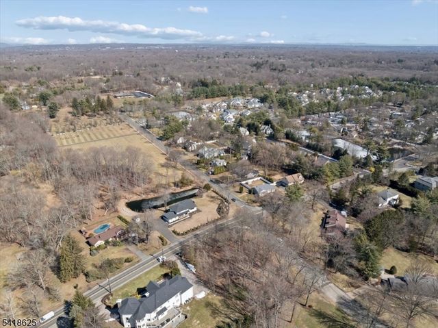 629 Pulis Ave, Mahwah Twp., NJ 07430