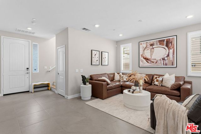 41 Savannah Court, Pomona, CA 91766