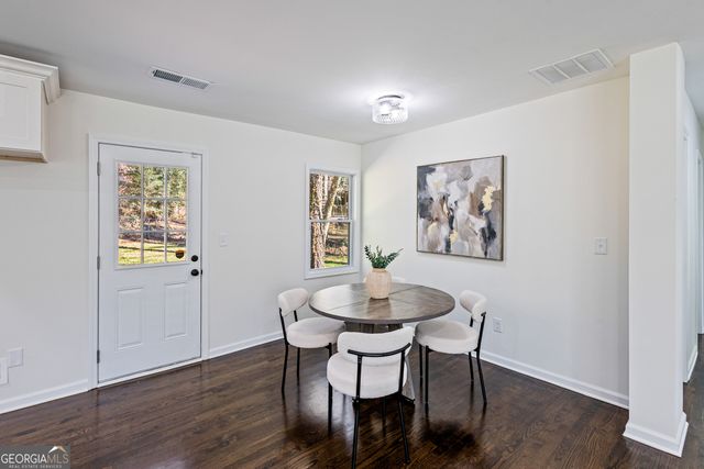 3252 Pinehill Drive, Decatur, GA 30032