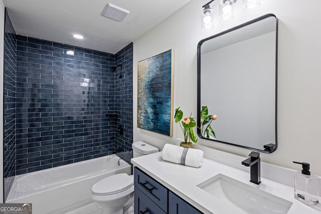 3252 Pinehill Drive, Decatur, GA 30032