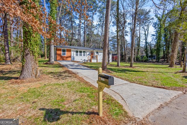3252 Pinehill Drive, Decatur, GA 30032