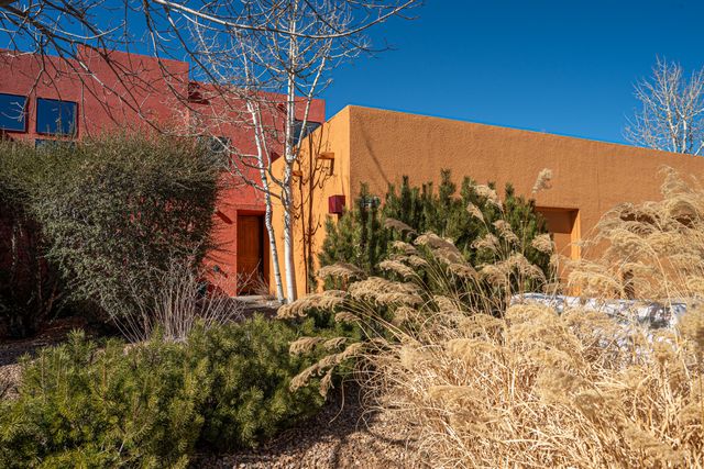 1440 Avenida Rincon 102, Santa Fe, NM 87506