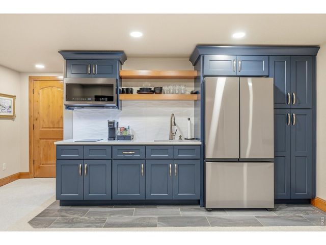 1444 Onyx Cir, Longmont, CO 80504