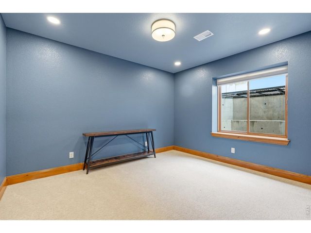 1444 Onyx Cir, Longmont, CO 80504