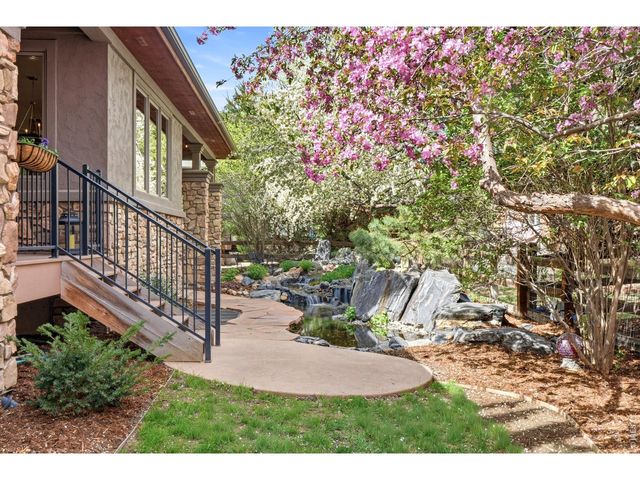1444 Onyx Cir, Longmont, CO 80504