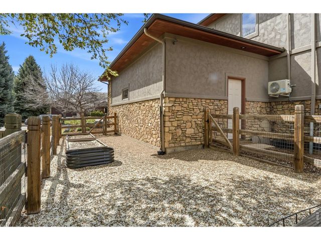 1444 Onyx Cir, Longmont, CO 80504