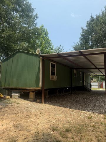 984 County Road 3405, Cleveland, TX 77327