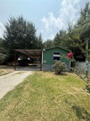 984 County Road 3405, Cleveland, TX 77327