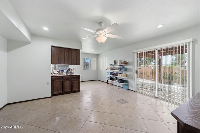 529 LEISURE WORLD --, Mesa, AZ 85206