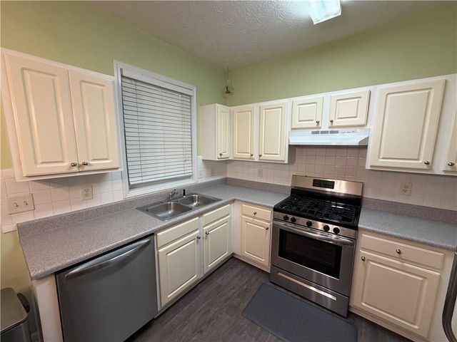 2601 Avery Park Circle, Atlanta, GA 30360