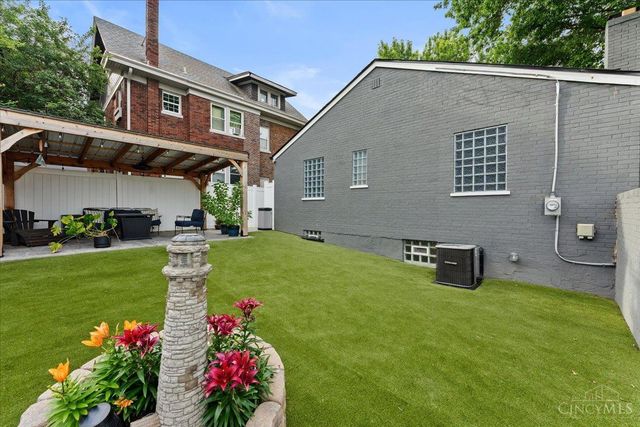 2130 Feldman Avenue, Norwood, OH 45212