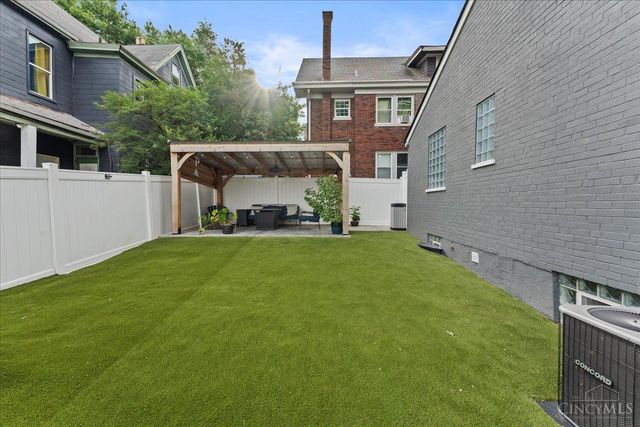 2130 Feldman Avenue, Norwood, OH 45212