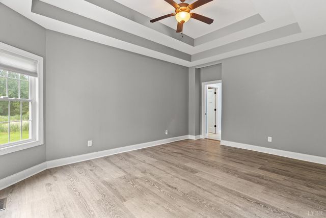 1099 Toni Lane, Forest, VA 24551