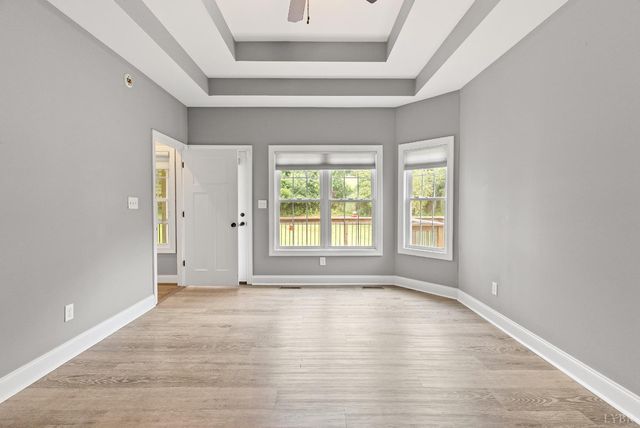 1099 Toni Lane, Forest, VA 24551