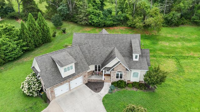 1099 Toni Lane, Forest, VA 24551