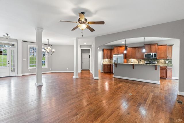 1099 Toni Lane, Forest, VA 24551