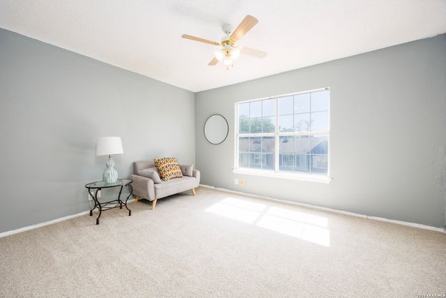 1825 Garys Park, San Antonio, TX 78247