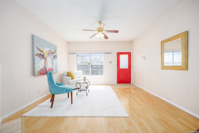 1825 Garys Park, San Antonio, TX 78247