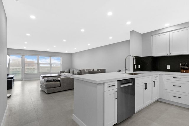 3900 Galt Ocean Drive 2114, Fort Lauderdale, FL 33308