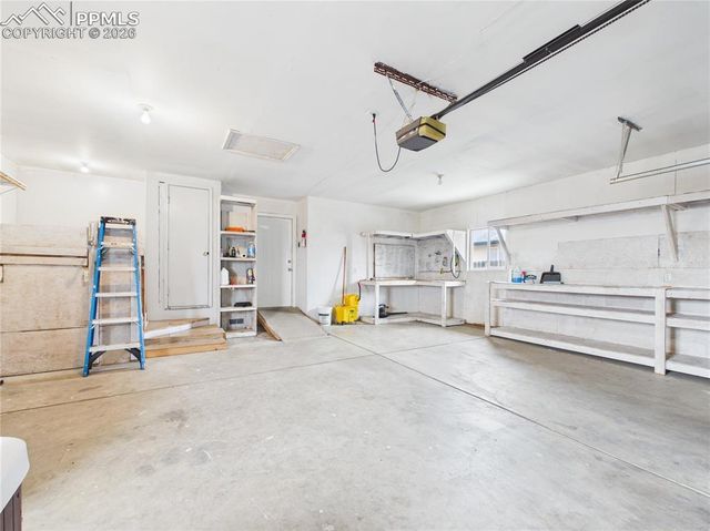 1613 E 19th Street, Pueblo, CO 81001