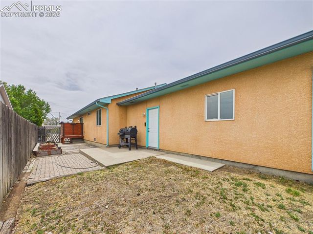 1613 E 19th Street, Pueblo, CO 81001
