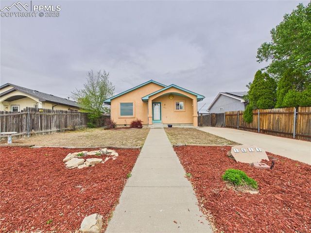 1613 E 19th Street, Pueblo, CO 81001