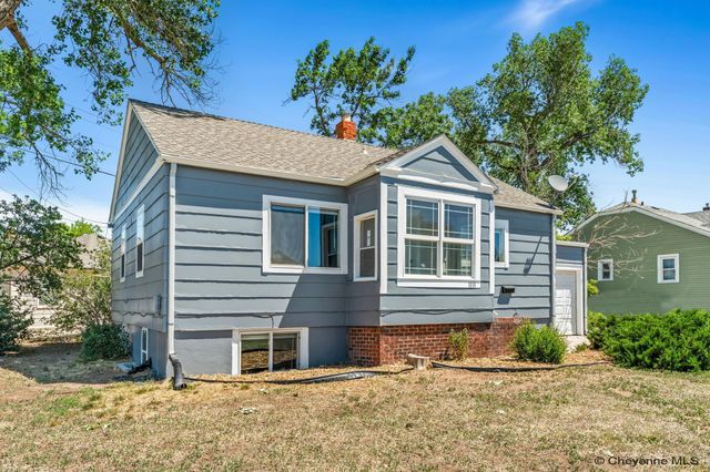 1818 CHEYENNE PL, Cheyenne, WY 82001