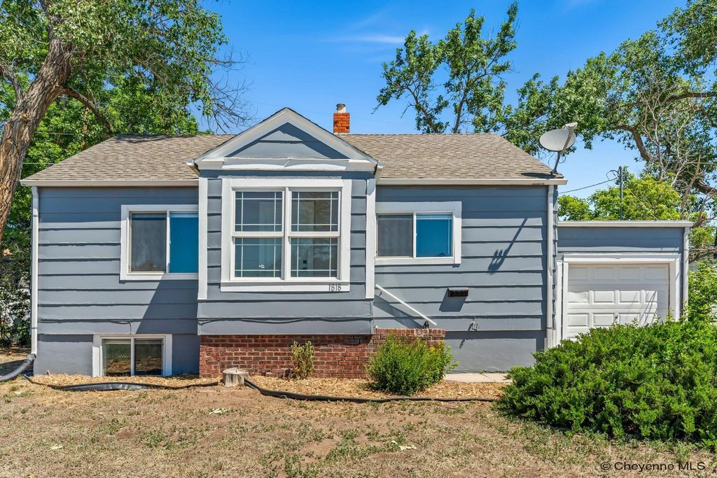 1818 CHEYENNE PL, Cheyenne, WY 82001