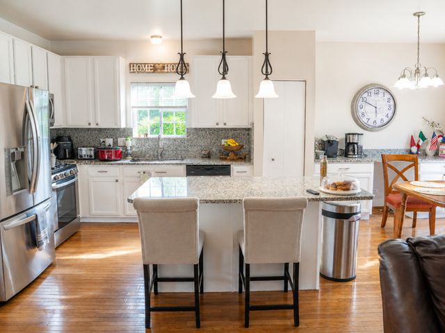 25301 Presidential Avenue, Plainfield, IL 60544