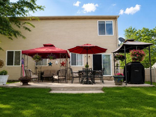 25301 Presidential Avenue, Plainfield, IL 60544