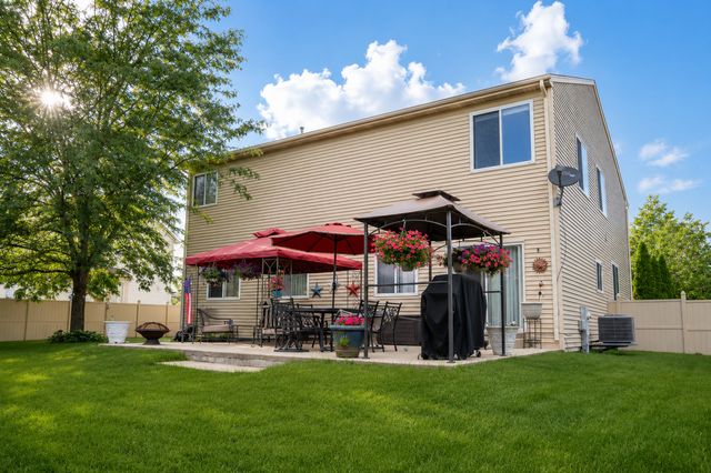 25301 Presidential Avenue, Plainfield, IL 60544