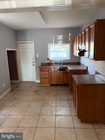 1817 BRIDGE ST, Philadelphia, PA 19124