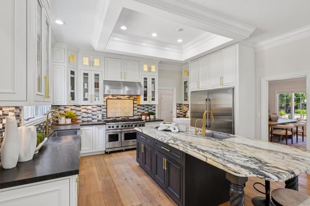20041 Heritage Oak, Saratoga, CA 95070