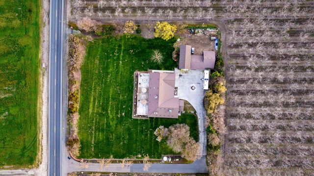27387 Rd 100, Visalia, CA 93277