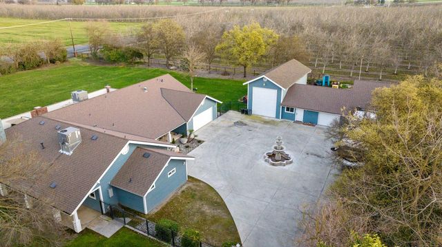 27387 Rd 100, Visalia, CA 93277