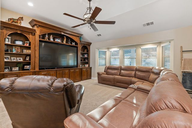 27387 Rd 100, Visalia, CA 93277