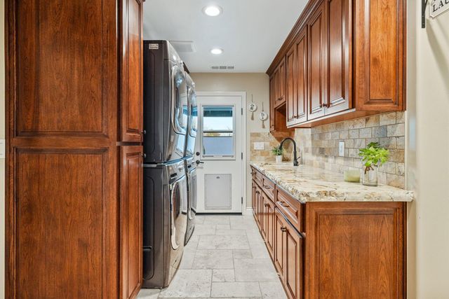 27387 Rd 100, Visalia, CA 93277