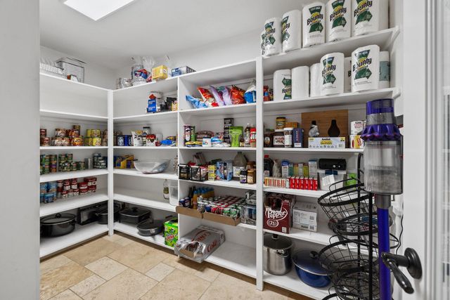 27387 Rd 100, Visalia, CA 93277