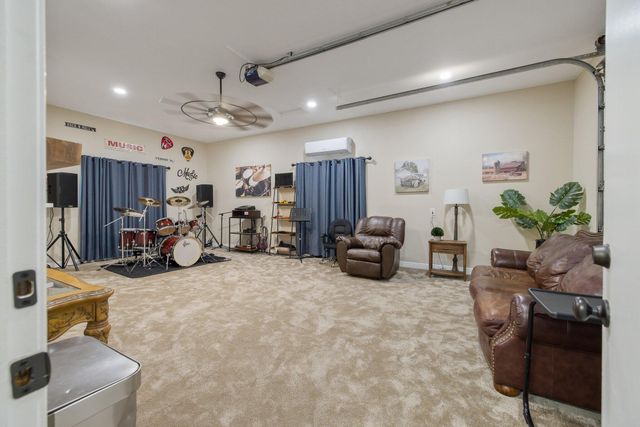 27387 Rd 100, Visalia, CA 93277